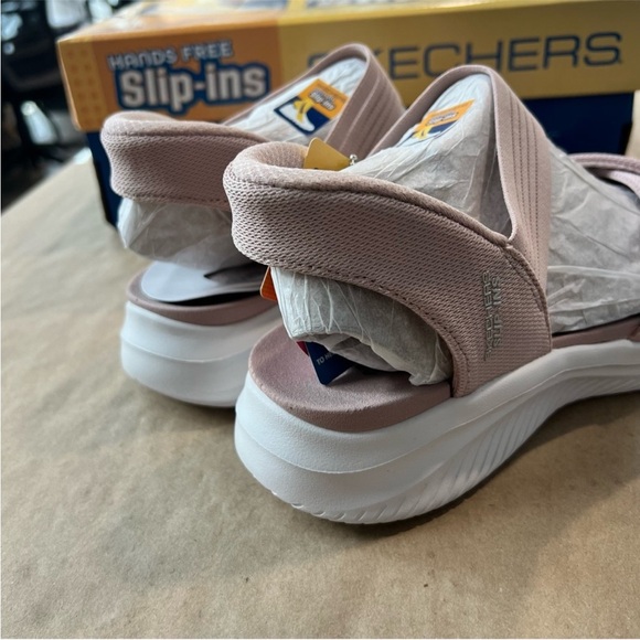 Skechers NEW Hands Free Slip in Ultra Flex Never Better Sandals in Blush pink 8 - Picture 3 of 6
